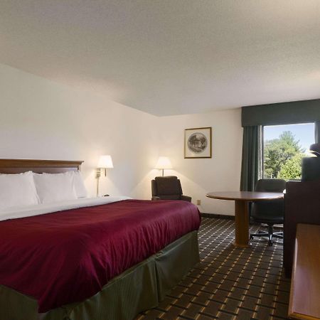Baymont By Wyndham Crossville Kültér fotó