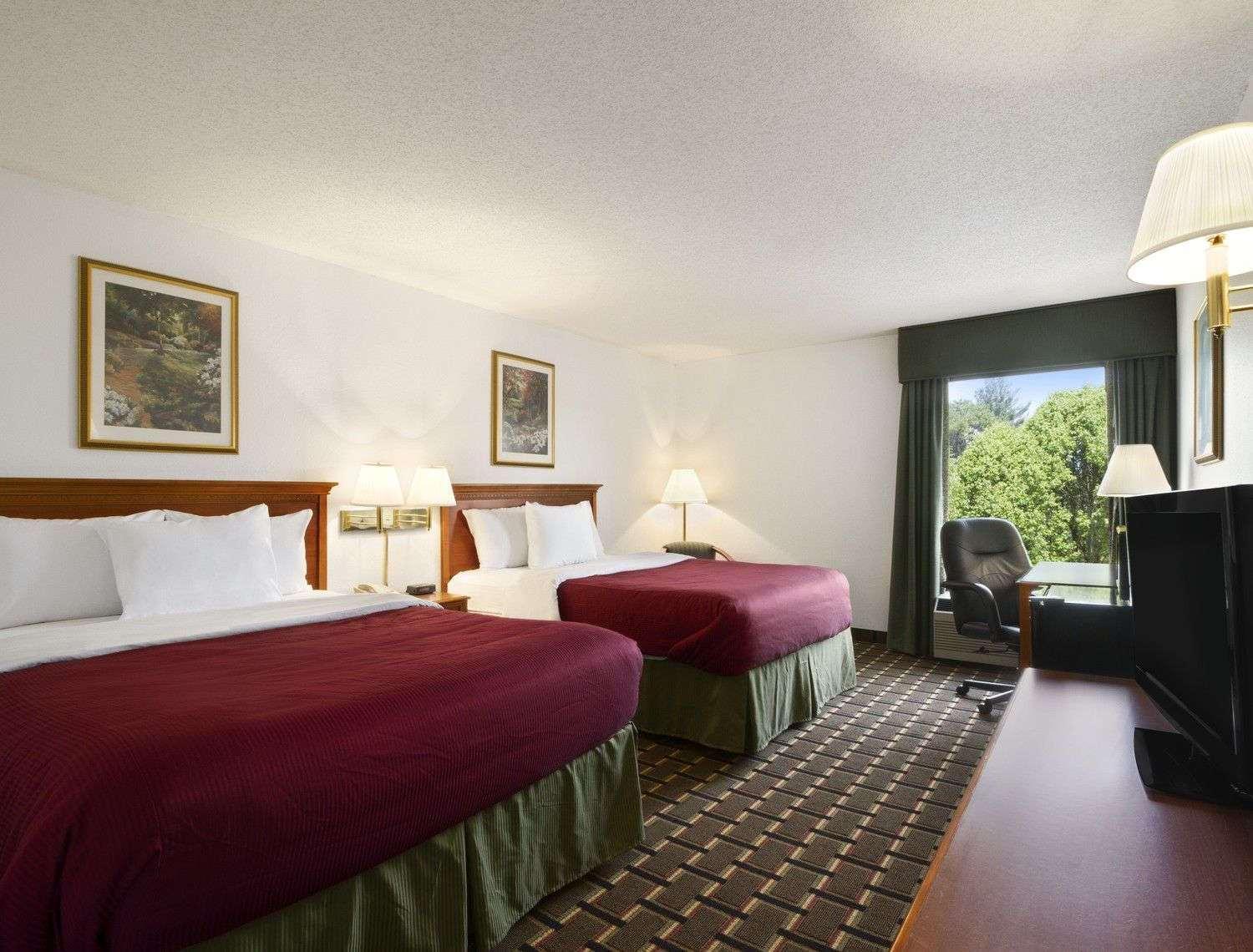Baymont By Wyndham Crossville Kültér fotó